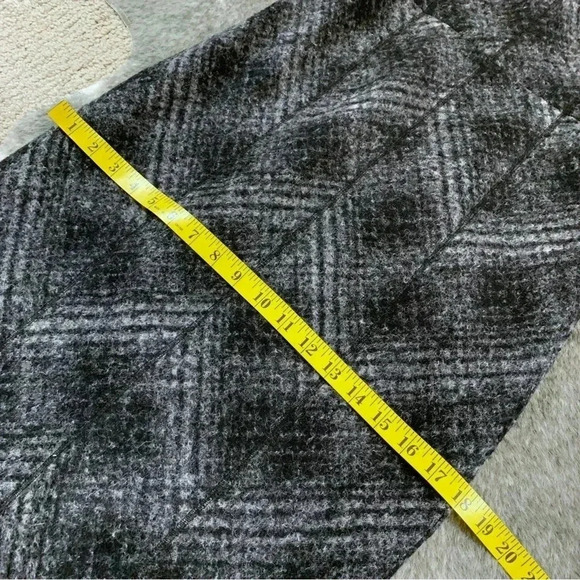 Banana Republic Wool Blend Dress - Picture 13 of 13